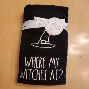 Halloween Rae Dunn WHERE'S MY WITCHES AT? black hand towels set of 2